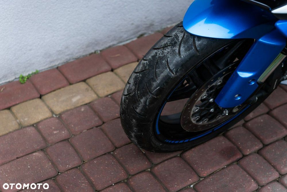 Suzuki GSX-R - 7