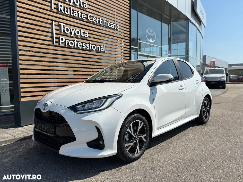 Toyota Yaris Hybrid 116 1.5 VVT-i Business Edition - 2