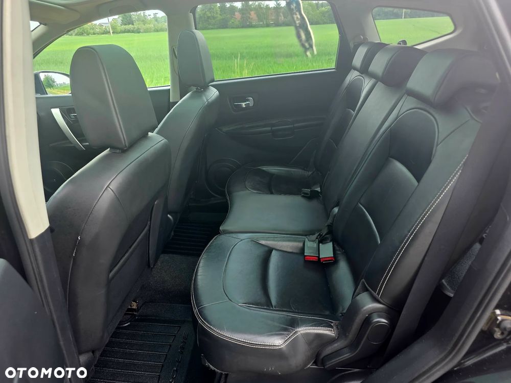 Nissan Qashqai+2 - 11