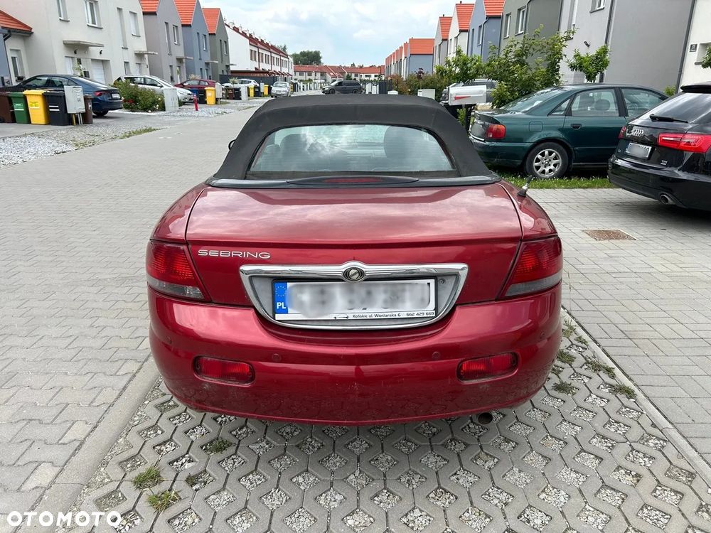 Chrysler Sebring - 7