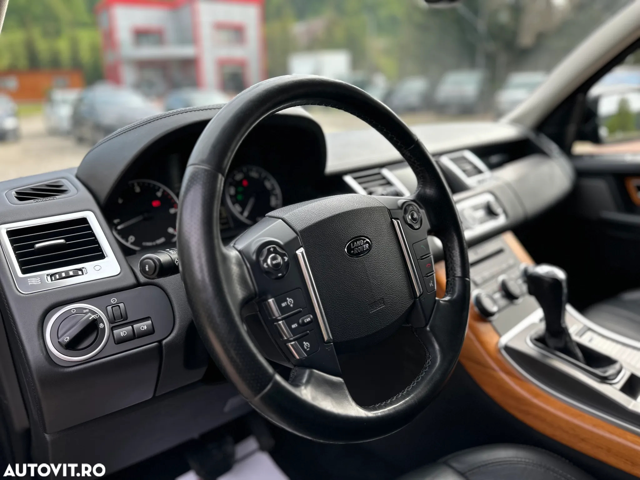 Land Rover Range Rover Sport 3.0 TDV6 HSE Aut - 29