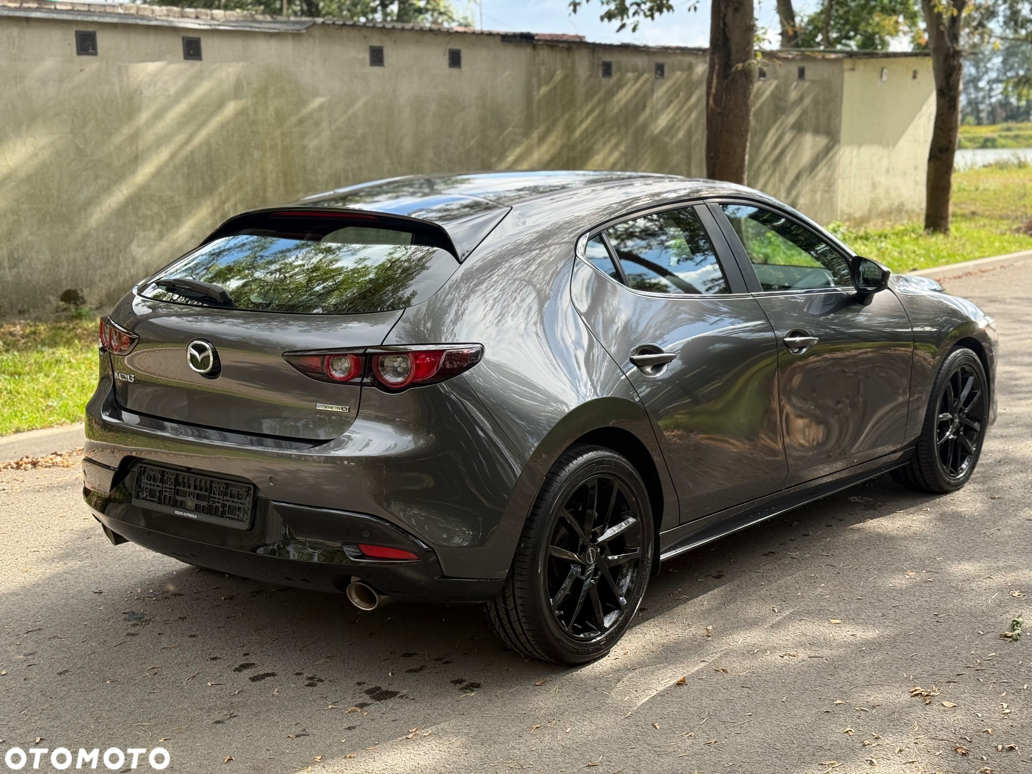 Mazda 3 e-SKYACTIV-X 186 M HYBRID EXCLUSIVE-LINE - 4