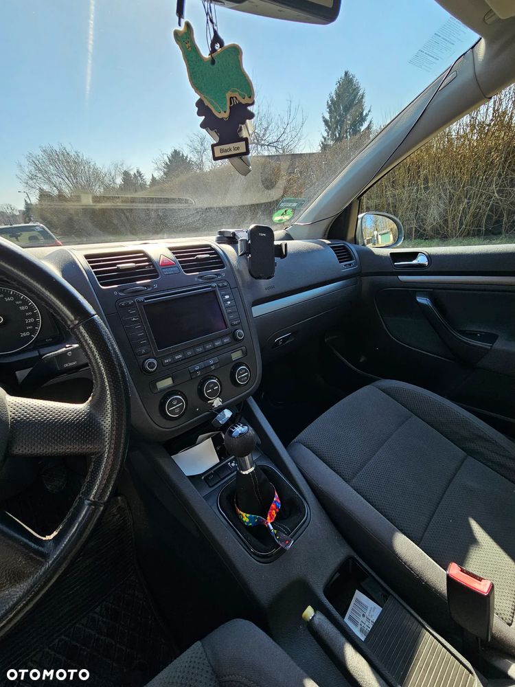 Volkswagen Golf 1.6 Basis - 8