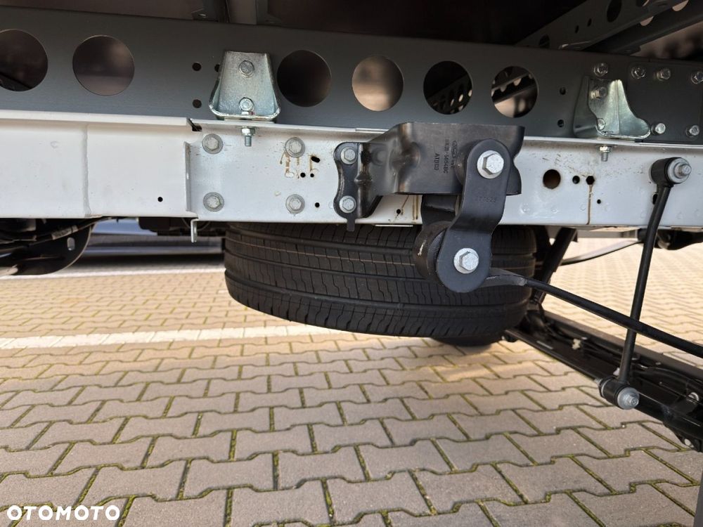 Ford Transit - 30