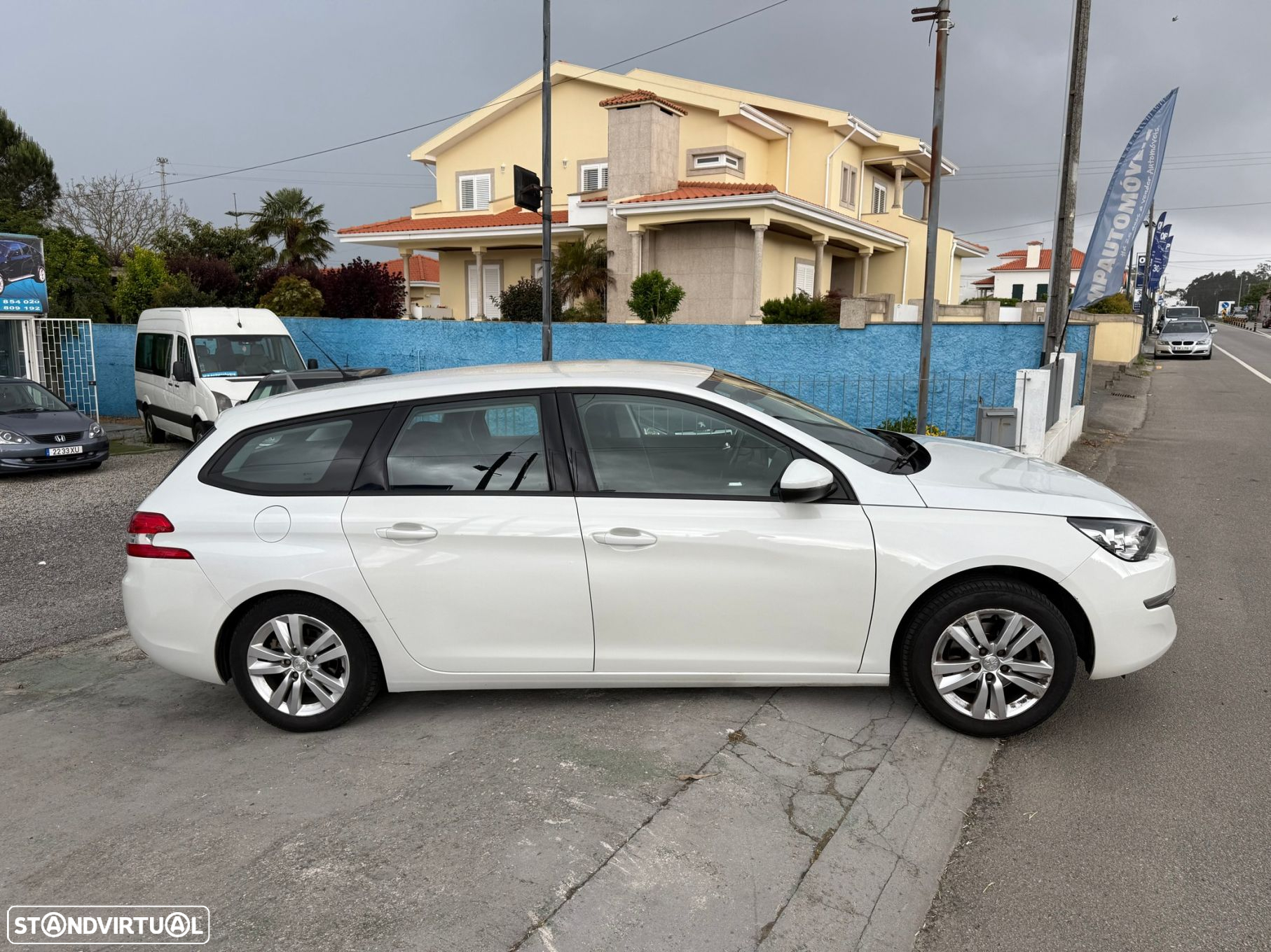 Peugeot 308 SW 1.6 BlueHDi Active - 4