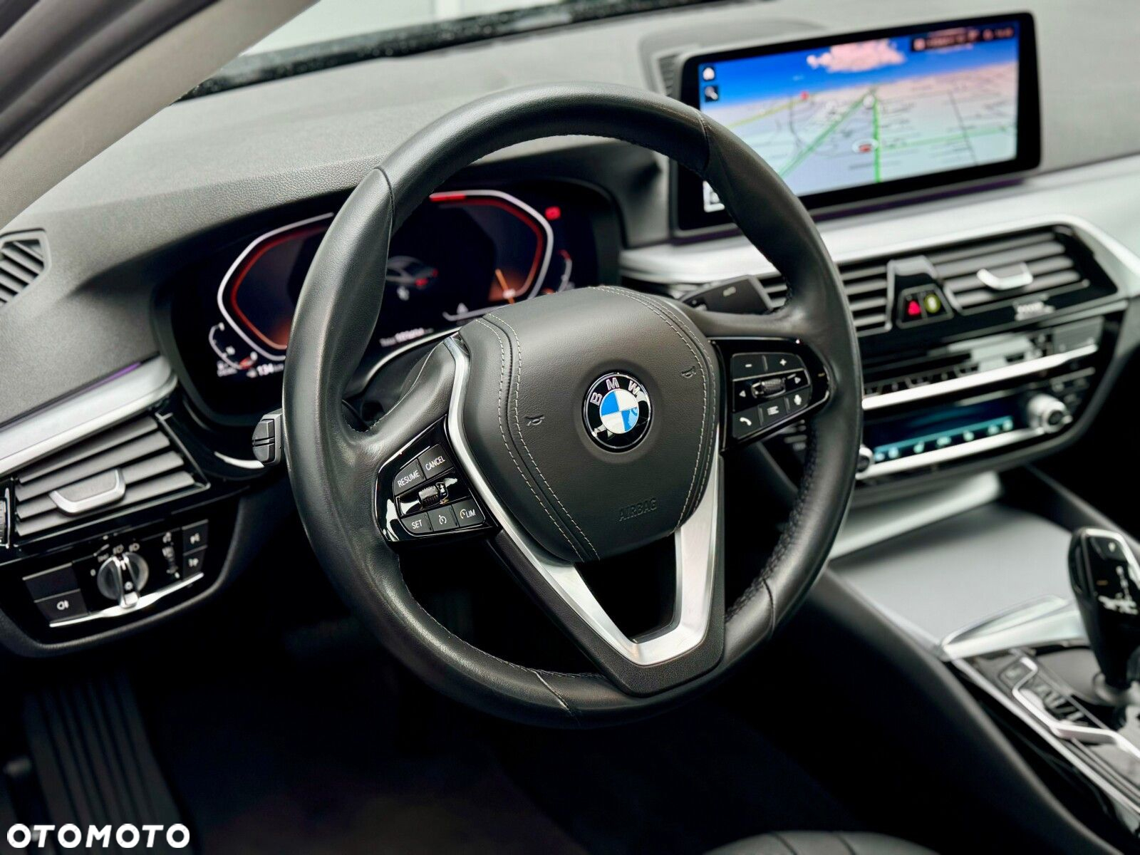 BMW Seria 5 - 10