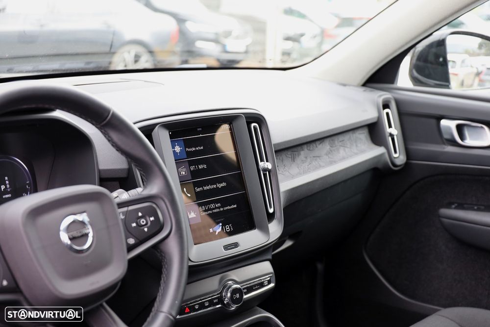 Volvo XC 40 1.5 T4 PHEV Essential - 13