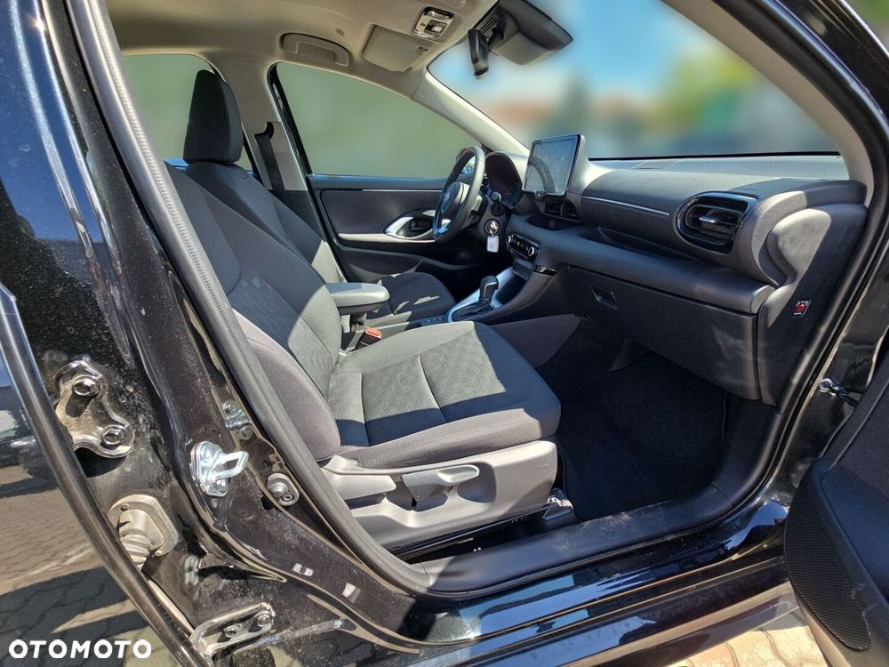 Toyota Yaris - 14