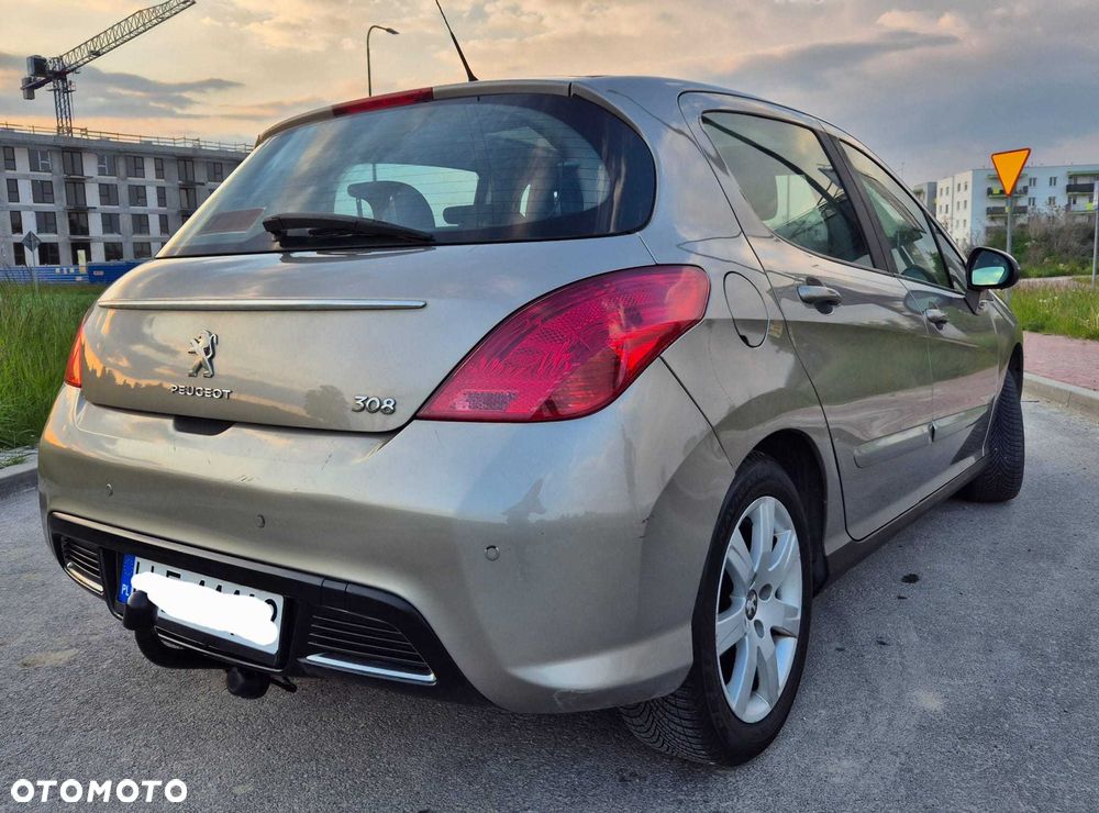 Peugeot 308 - 4