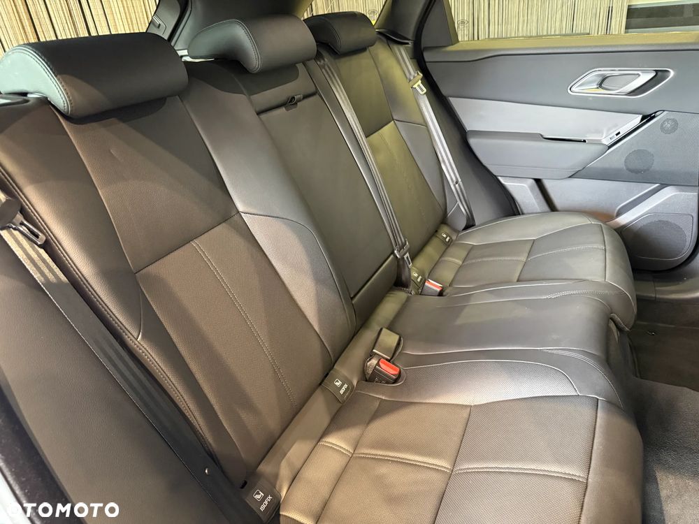 Land Rover Range Rover Velar 2.0 D200 mHEV Dynamic SE - 17
