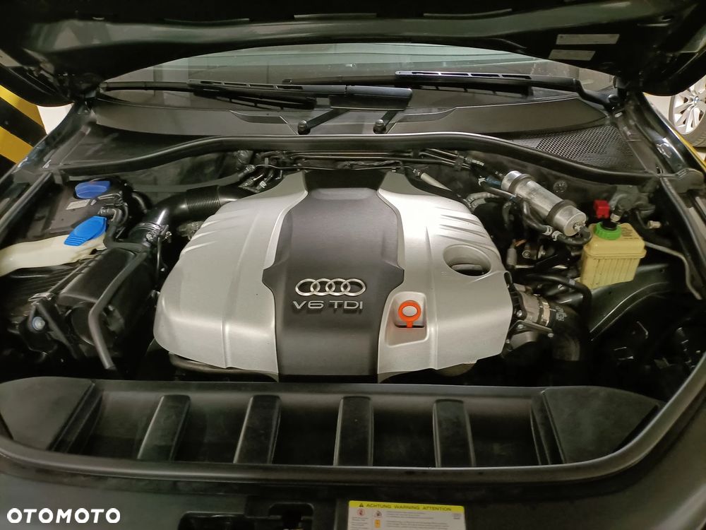 Audi Q7 3.0 TDI DPF clean diesel Quattro Tiptronic - 13