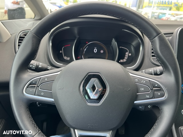 Renault Scenic - 10
