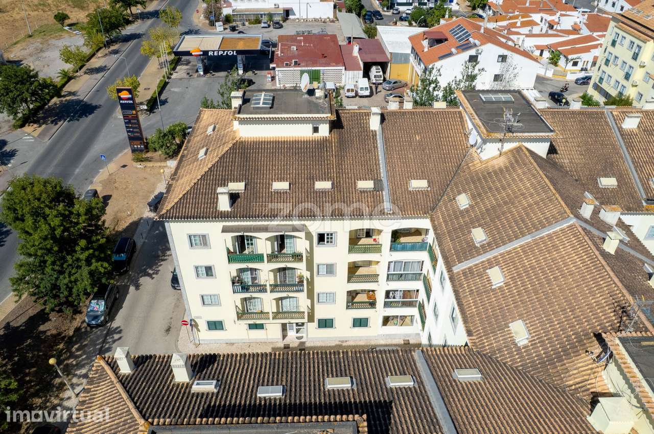 ☀️ T2 Exclusivo com Sótão e Duas Varandas | Monte Fino | - Grande imagem: 5/41