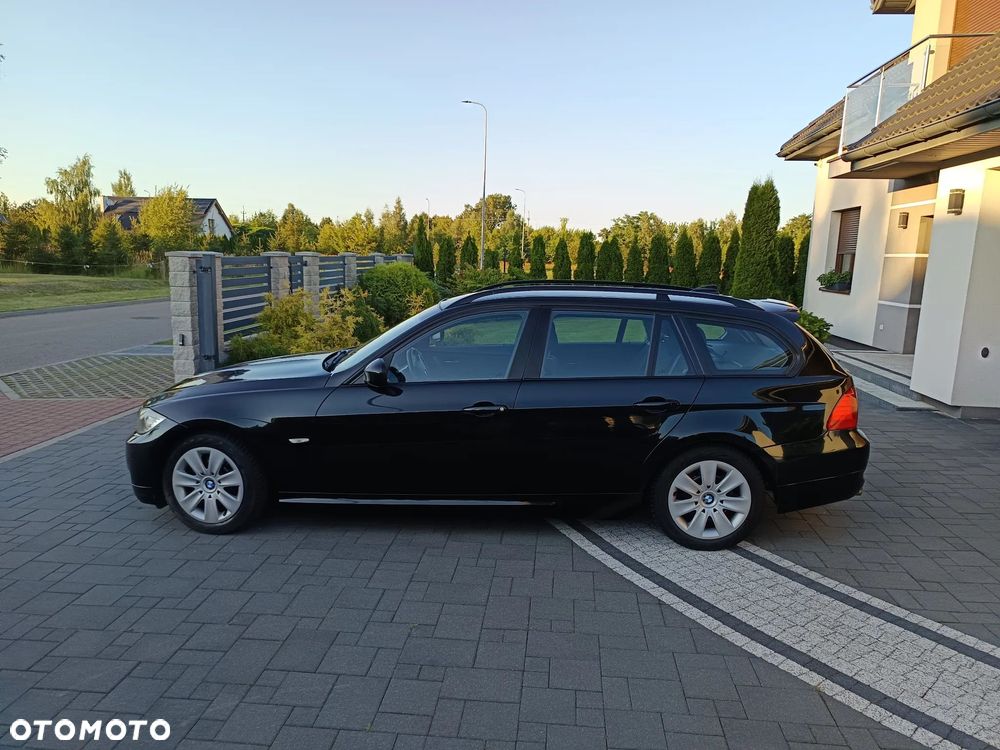 BMW Seria 3 318d - 6