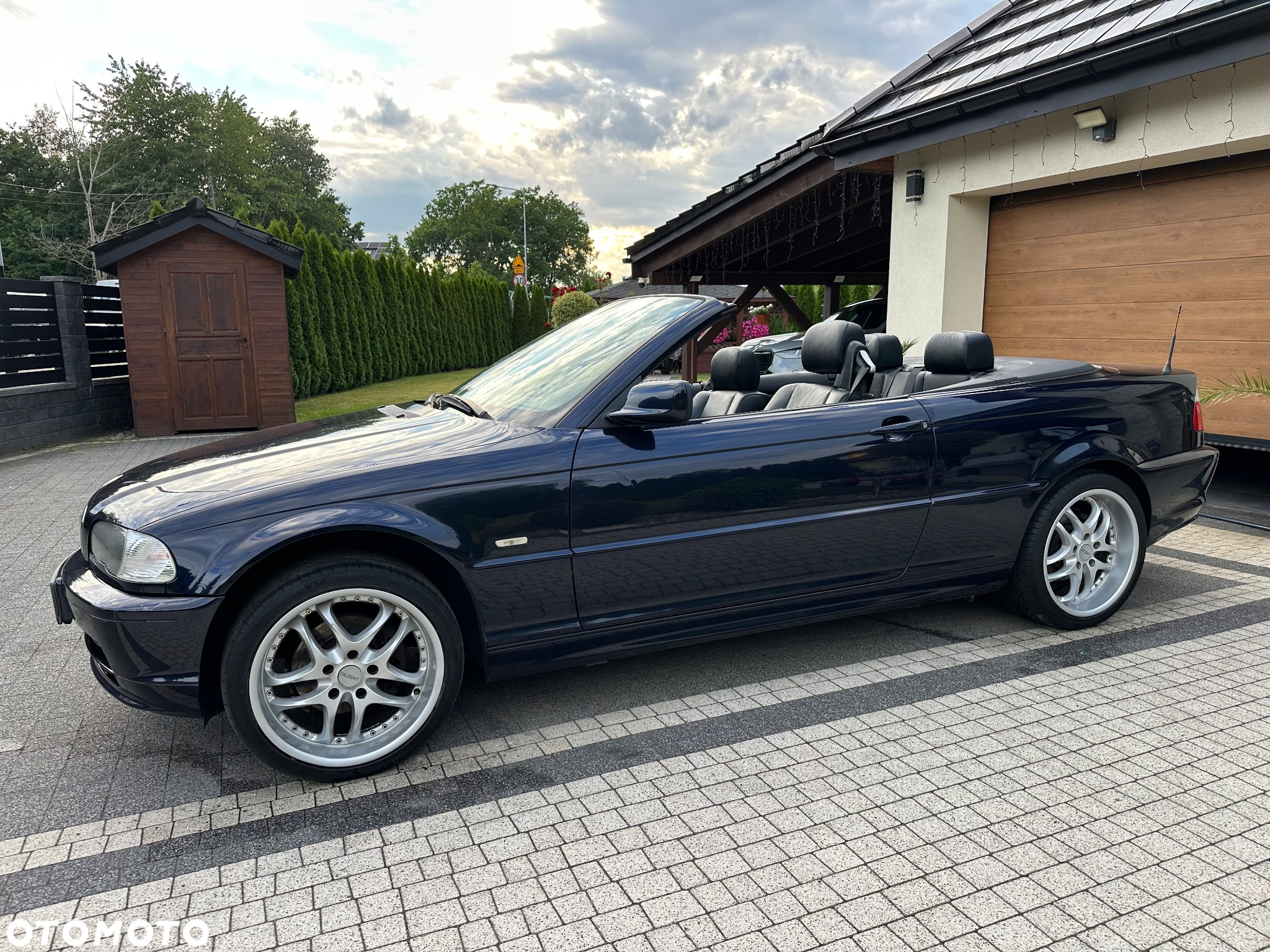 BMW Seria 3 318i Cabrio - 18
