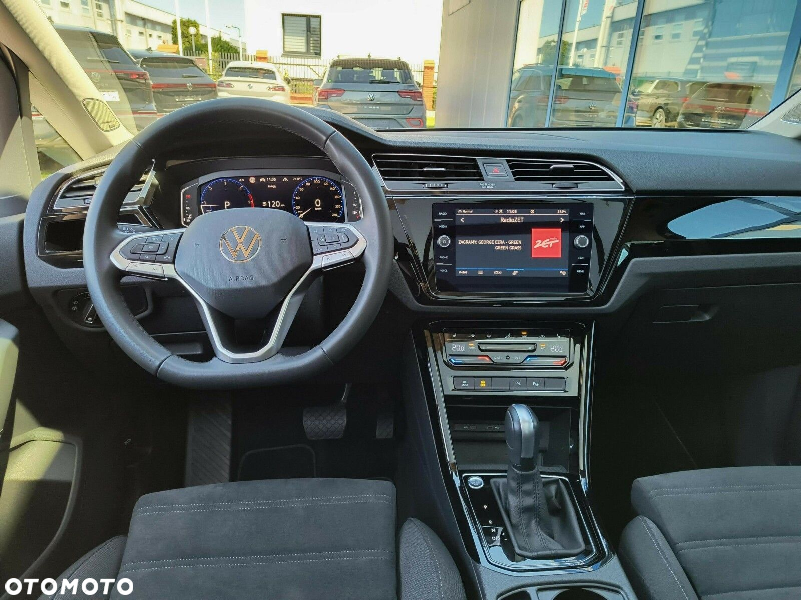 Volkswagen Touran 2.0 TDI BMT Highline DSG - 14