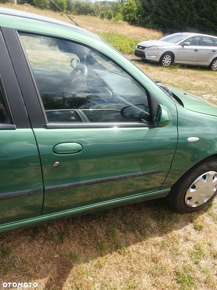 drzwi lewe przód przednie Fiat Albea 03r lak VERDE ISOLA 307 1.2 ben ZDROWE - 5