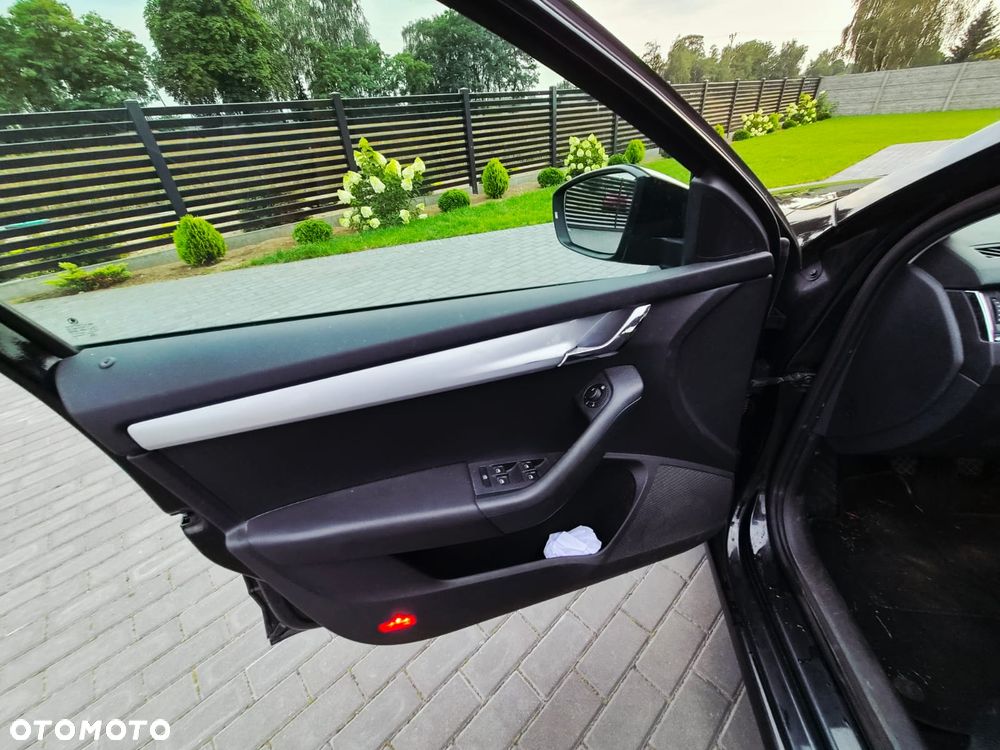 Skoda Octavia 1.4 TSI Green tec Elegance - 10