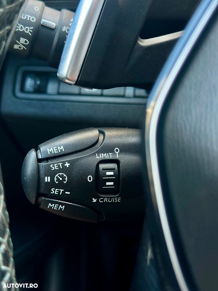 Peugeot 3008 - 22