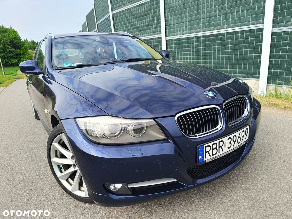 BMW Seria 3 320d xDrive DPF Touring Edition Exclusive - 10