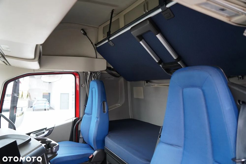 Volvo FH 460 / SOLÓWKA  / I-SAVE / KLIMA POSTOJOWA / OŚ PODNOSZONA I SKRĘTNA / 2021 ROK / - 24