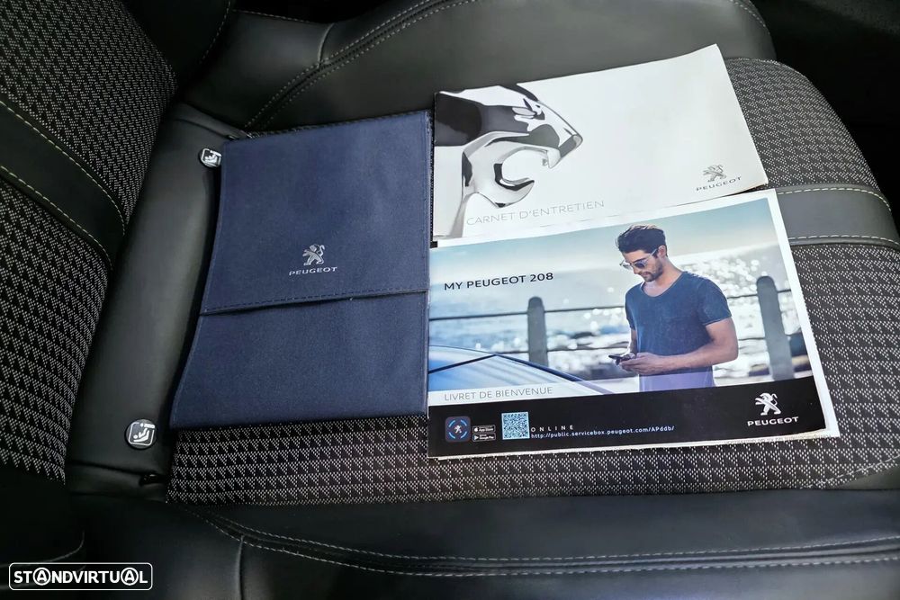 Peugeot 208 - 25