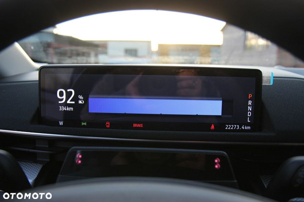 Ford Mustang Mach-E - 23