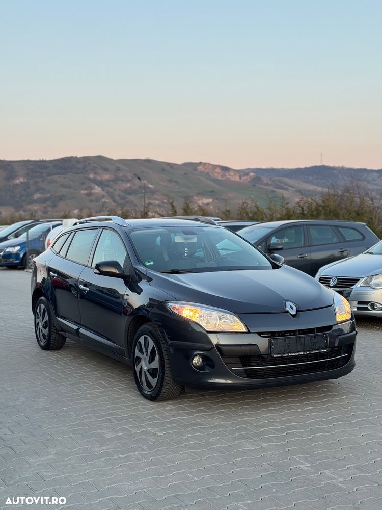 Renault Megane dCi 130 FAP BOSE Edition - 3