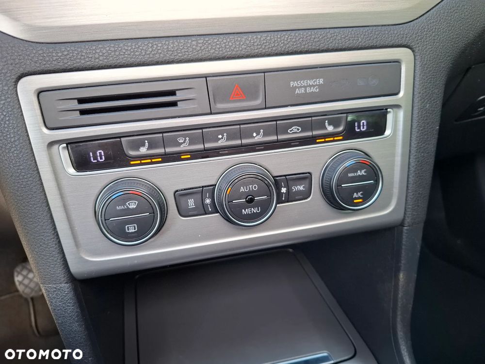 Volkswagen Golf Sportsvan 1.6 TDI BlueMotion Technology Comfortline - 18