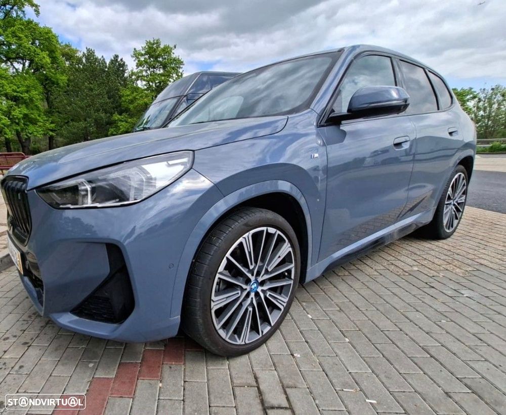 BMW iX1 xDrive30 Pack Desportivo M Pro - 5