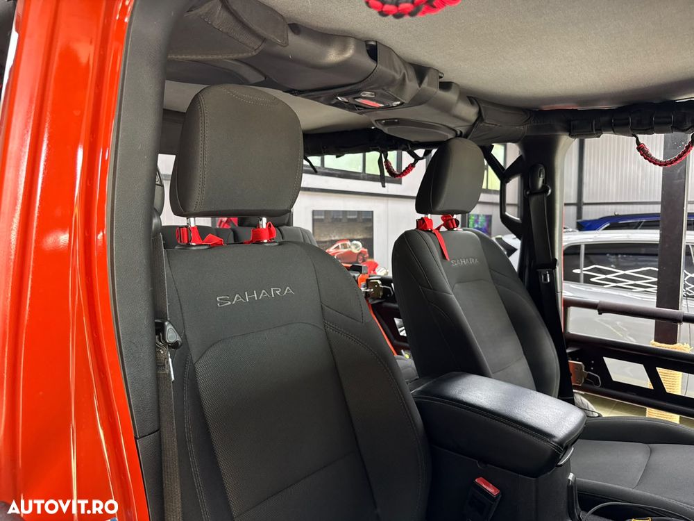 Jeep Wrangler 2.2 CRD AT8 Sahara - 23