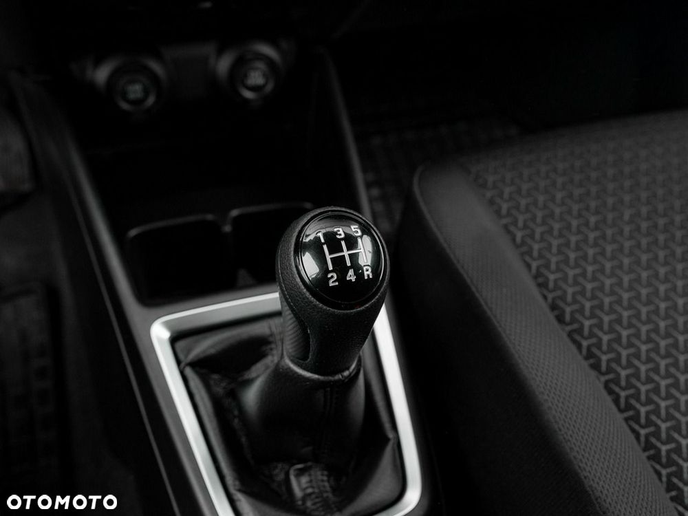 Suzuki Swift - 15