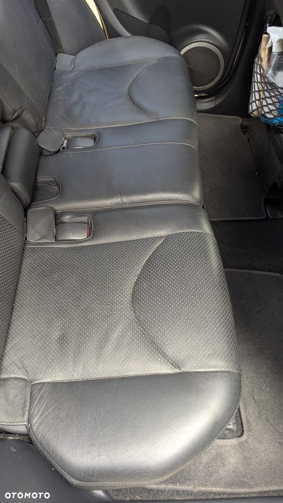 Toyota RAV4 - 13