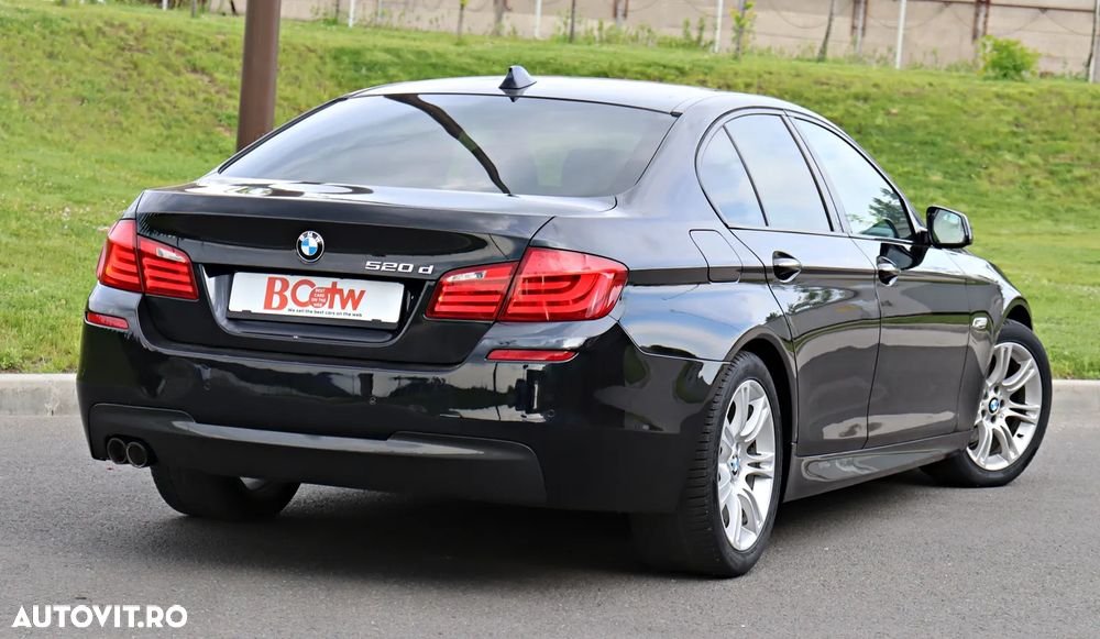 BMW Seria 5 520d Aut. - 11