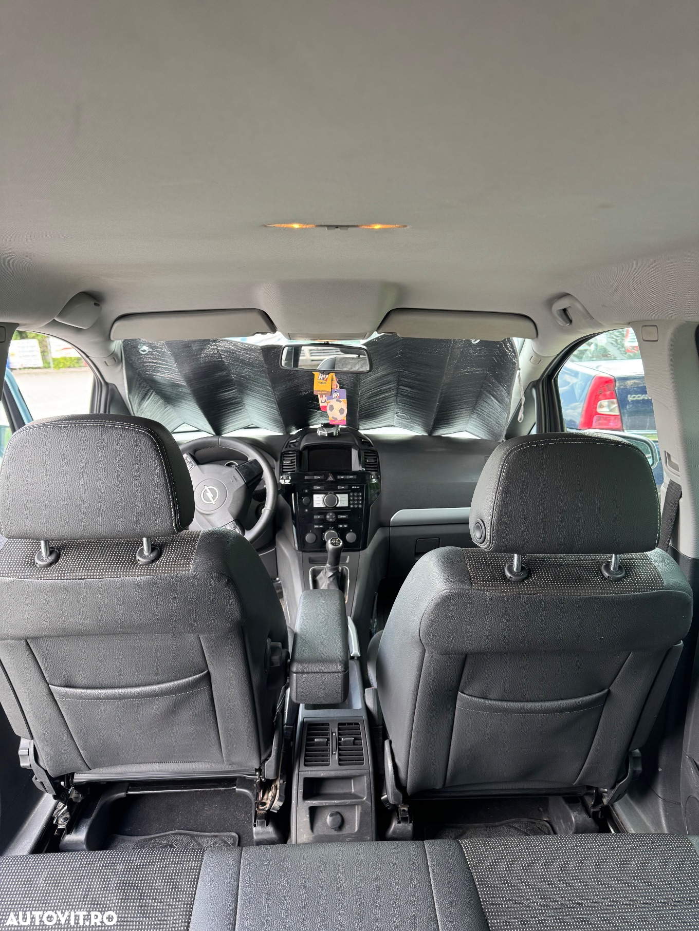 Opel Zafira 1.9 CDTI - 6