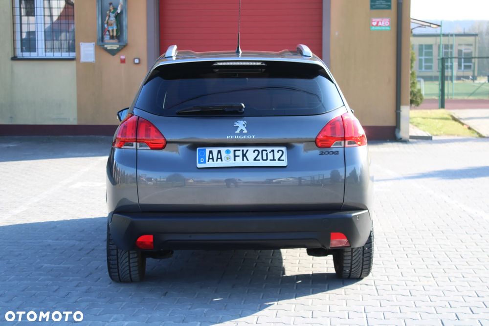Peugeot 2008 1.2 VTi Allure - 6