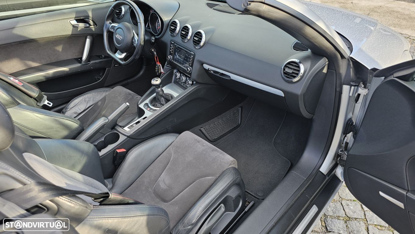Audi TT Roadster 2.0 TFSi S-line - 36