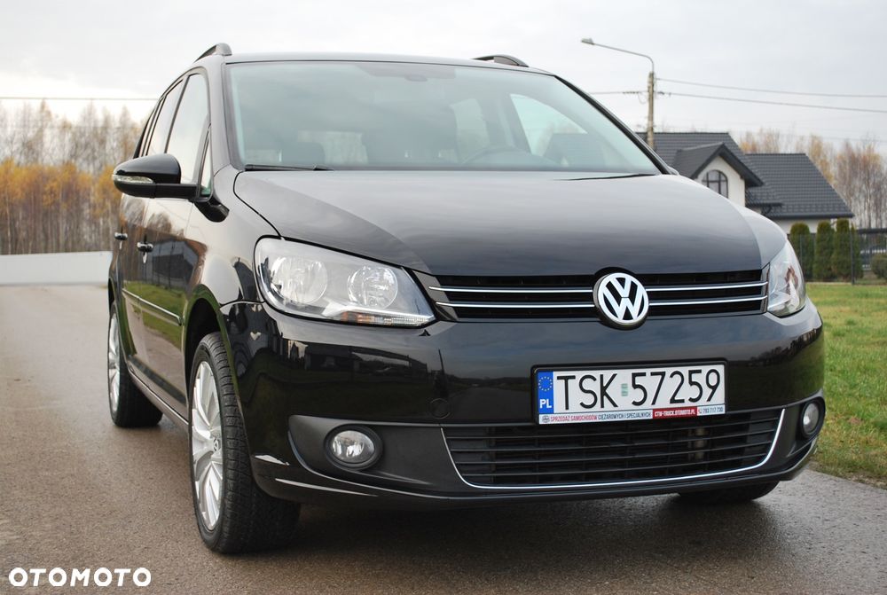 Volkswagen Touran 1.6 TDI DPF BlueMotion Technology DSG Highline - 4