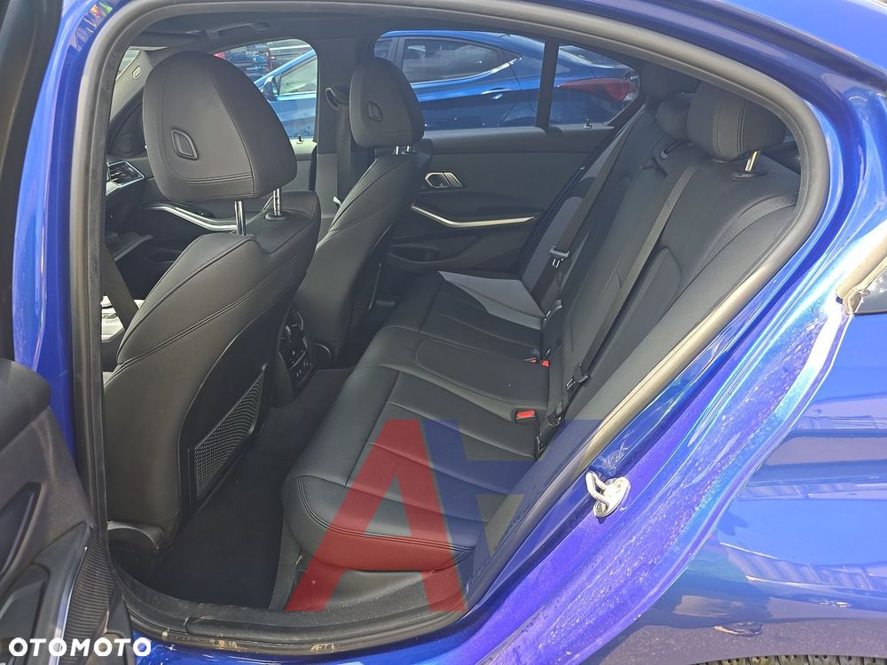 BMW Seria 3 - 10