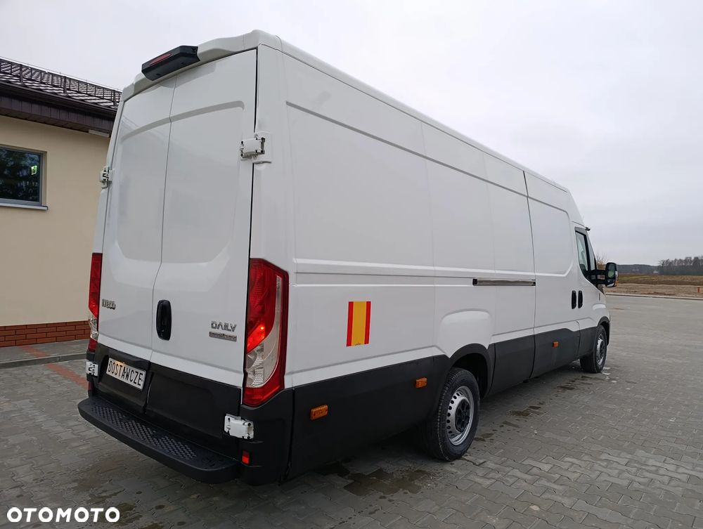 Iveco 35s18 - 4