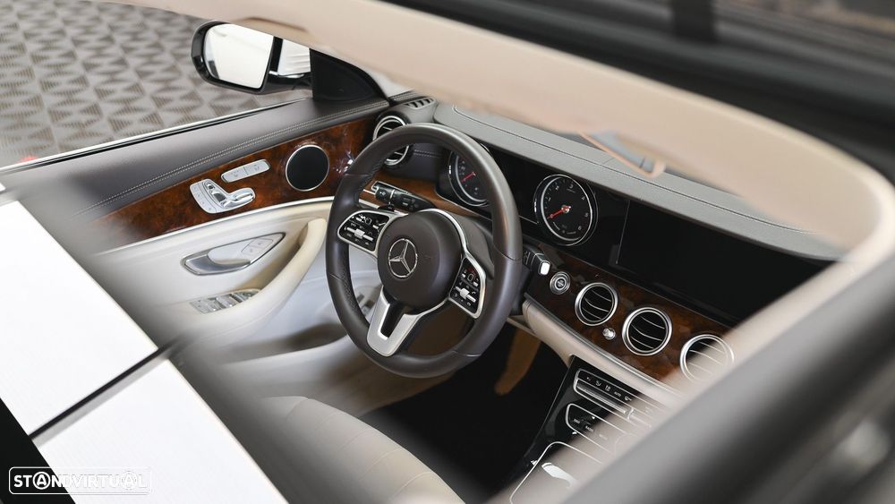 Mercedes-Benz E 300 de 4Matic T 9G-TRONIC Avantgarde - 43