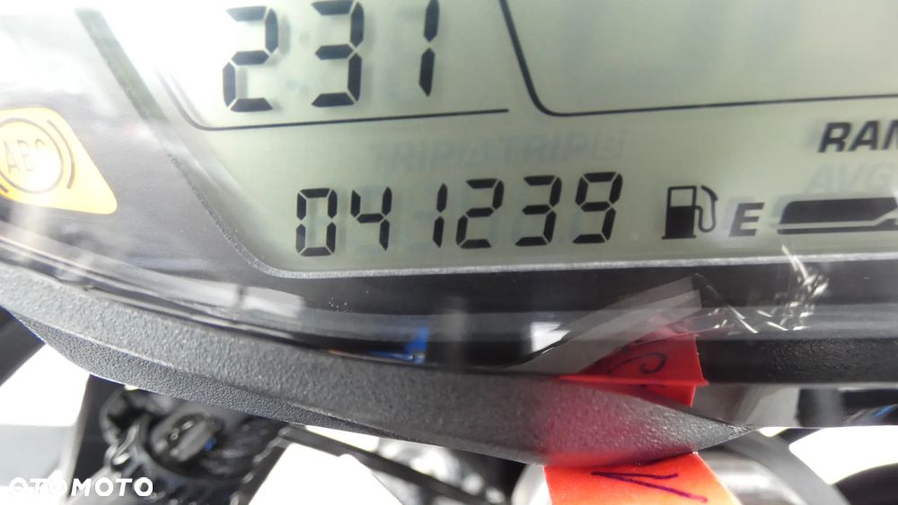 Suzuki SV - 14
