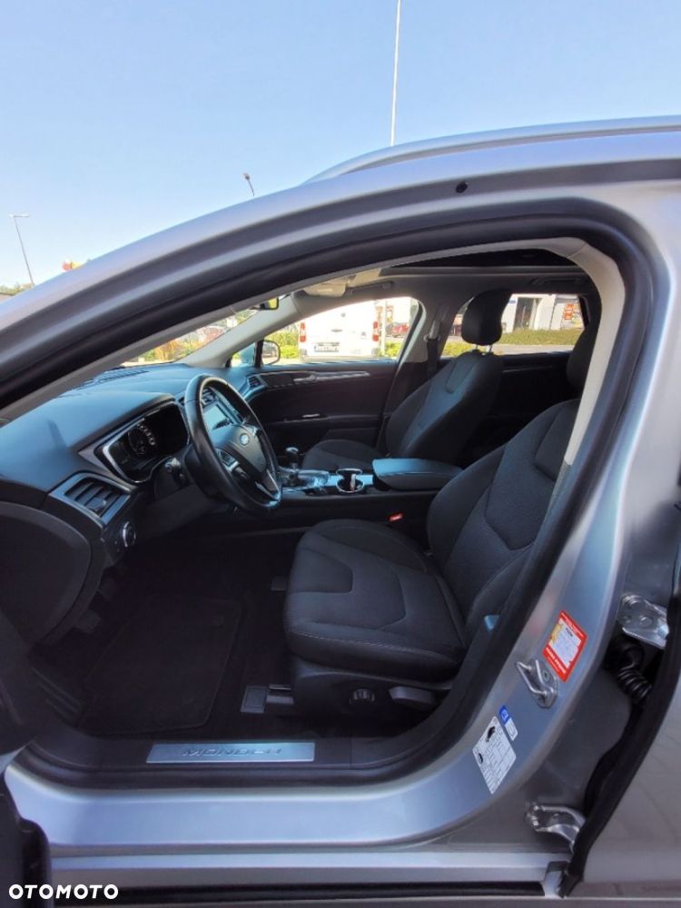 Ford Mondeo 2.0 TDCi Titanium - 12