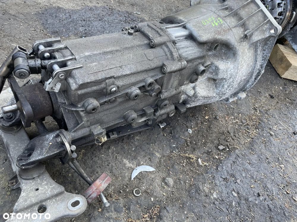Skrzynia biegów BMW E90 E91 2.0 TD - 2