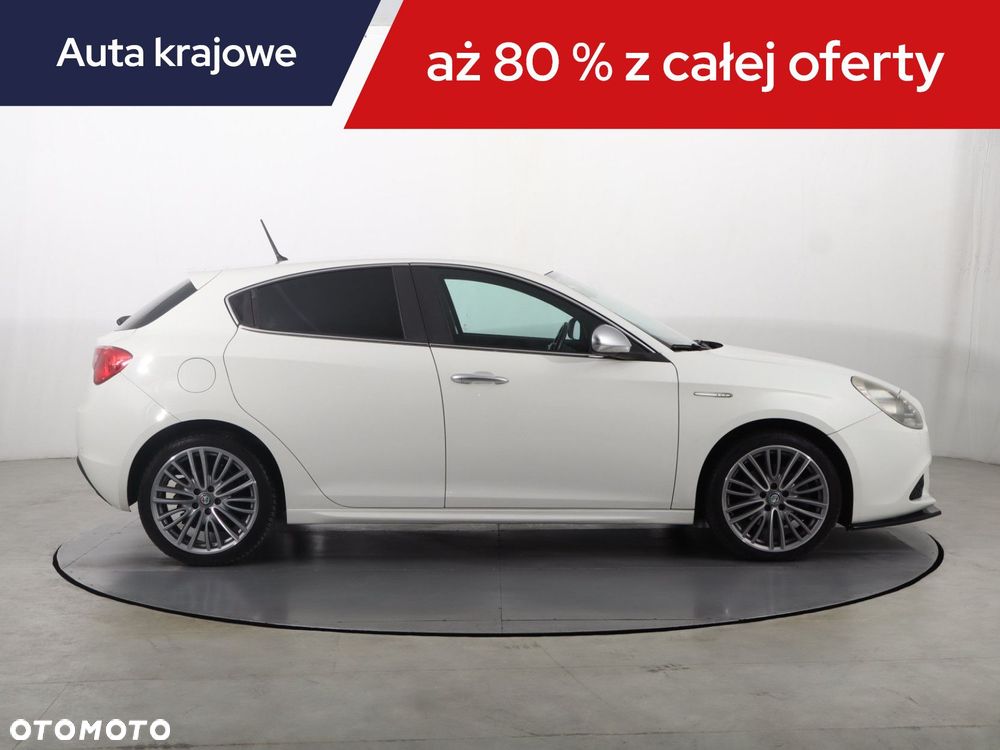 Alfa Romeo Giulietta - 8