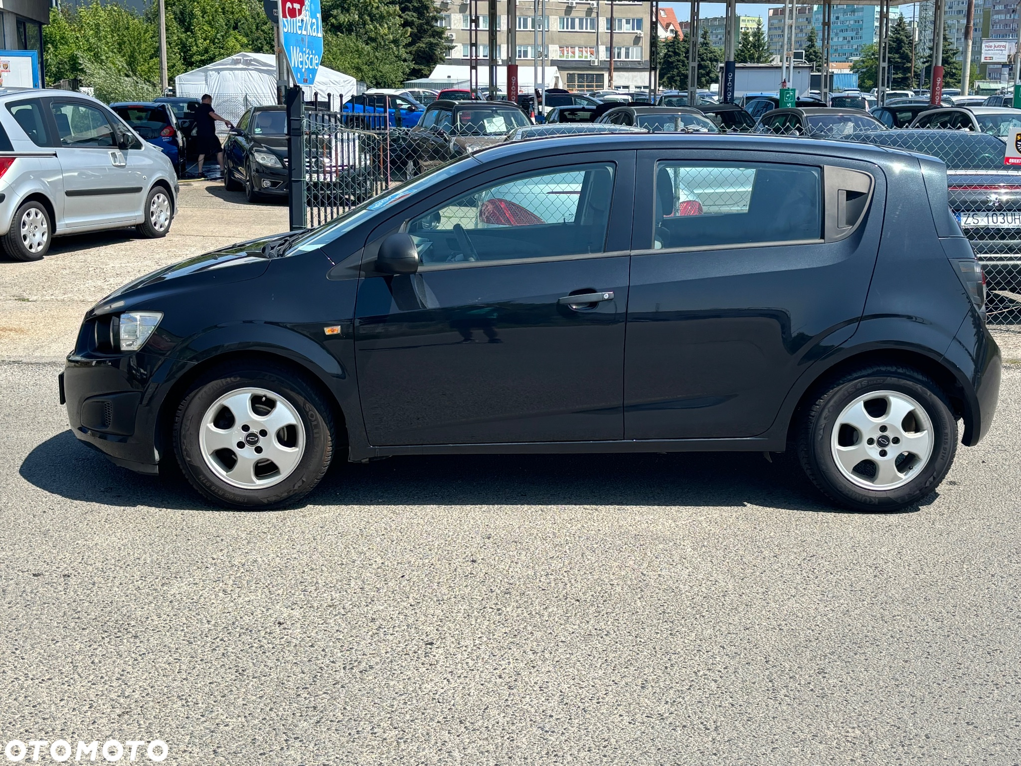 Chevrolet Aveo 1.2 LS - 12