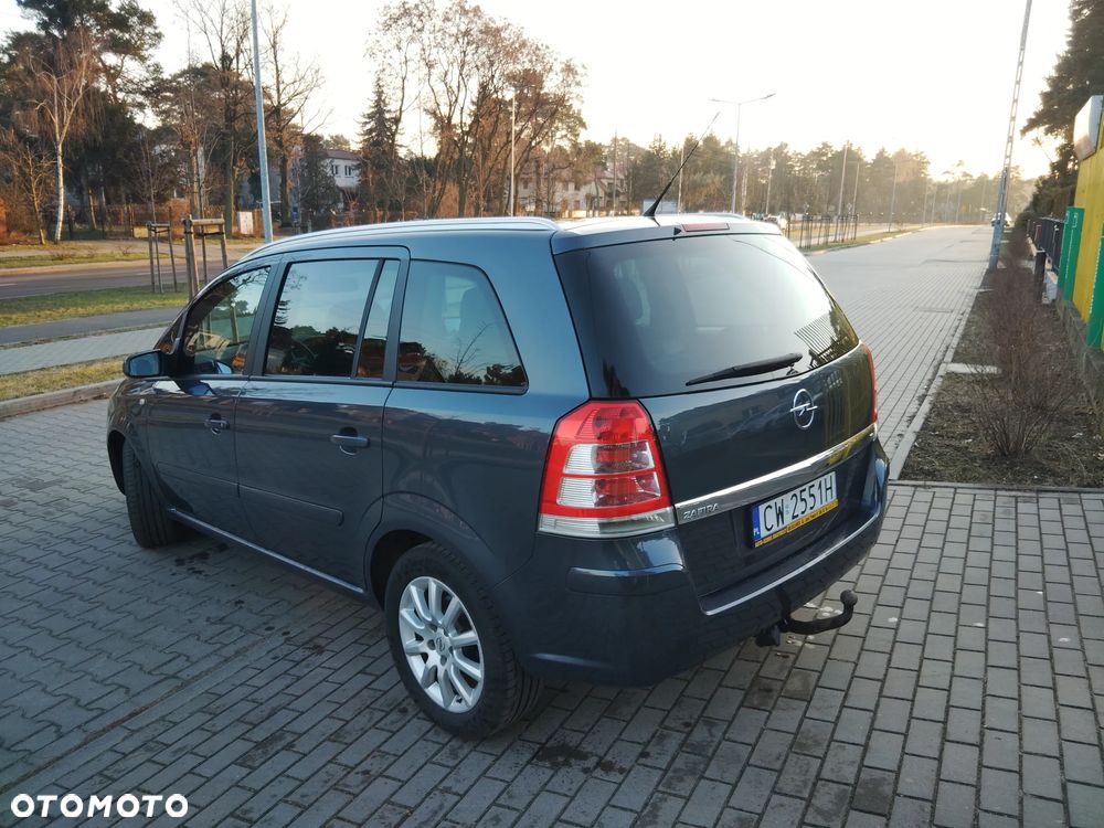 Opel Zafira 1.8 Enjoy - 14