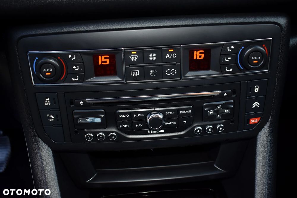 Citroën C5 THP 155 Exclusive - 28