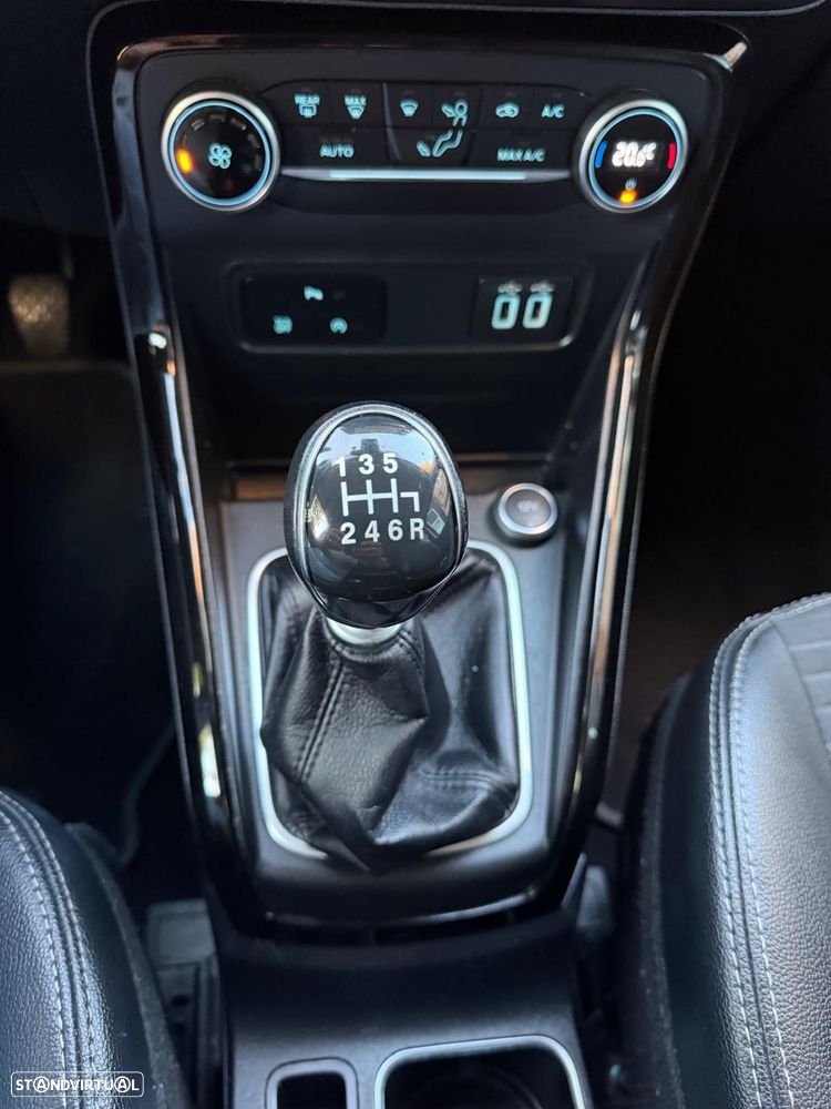 Ford EcoSport 1.0 EcoBoost Titanium Plus - 23