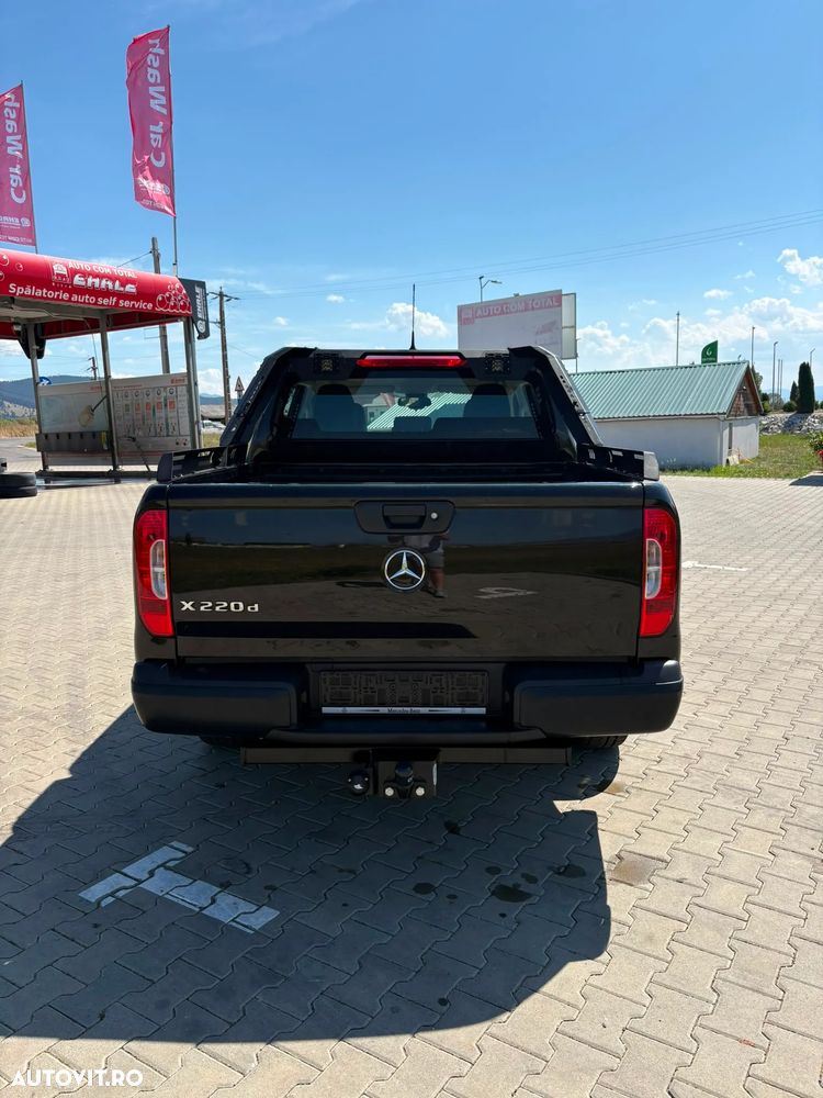 Mercedes-Benz X 220 d Pure - 4